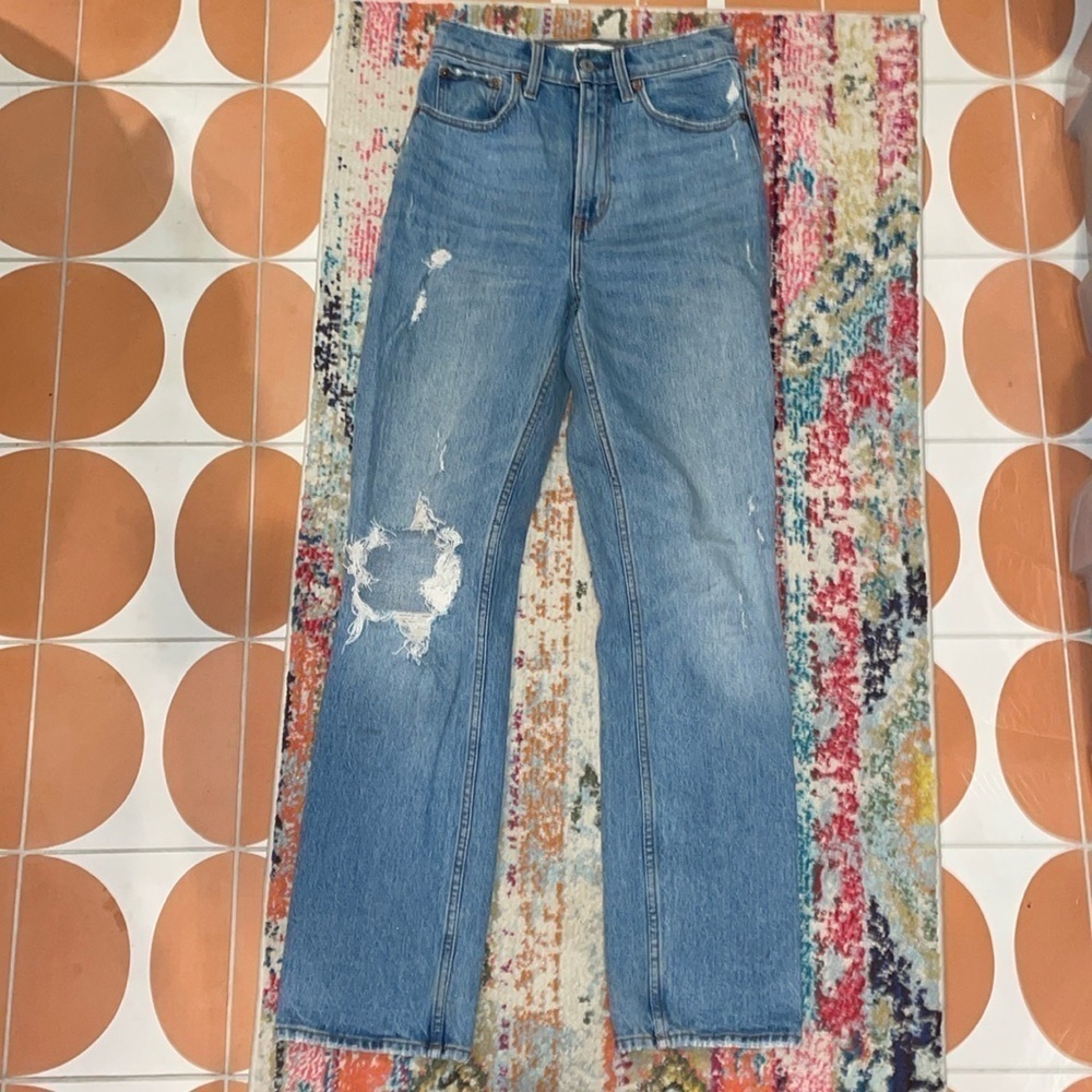 Abercrombie & Fitch The 90s Straight Ultra High Rise Jeans